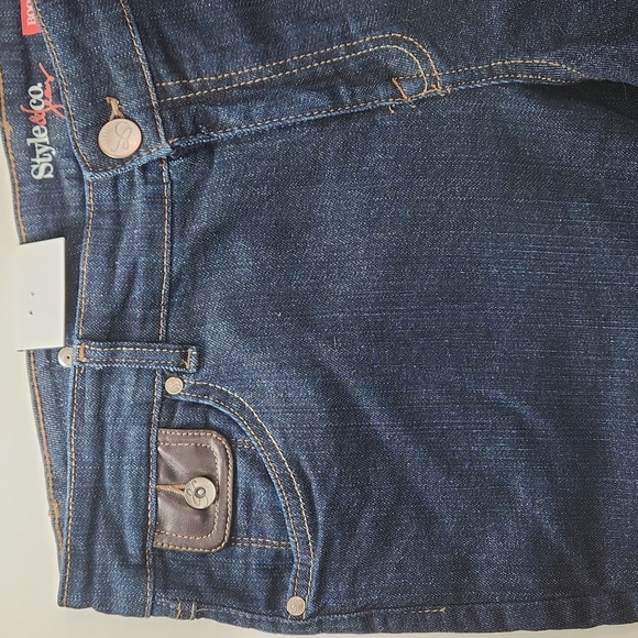 NWT Style & Co Bootcut Rinse Wash Size 12 Curvy Boot CUT Jeans - Picture 5 of 17